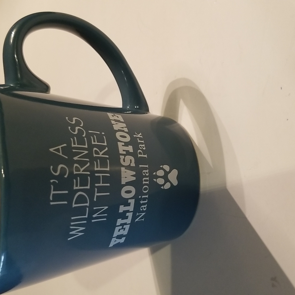Photo Mug Yellowstone National Park. IT'S A WILDERNESS OUT THERE RARE LI…